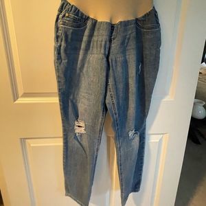 Women’s Maternity distressed jeans Size L